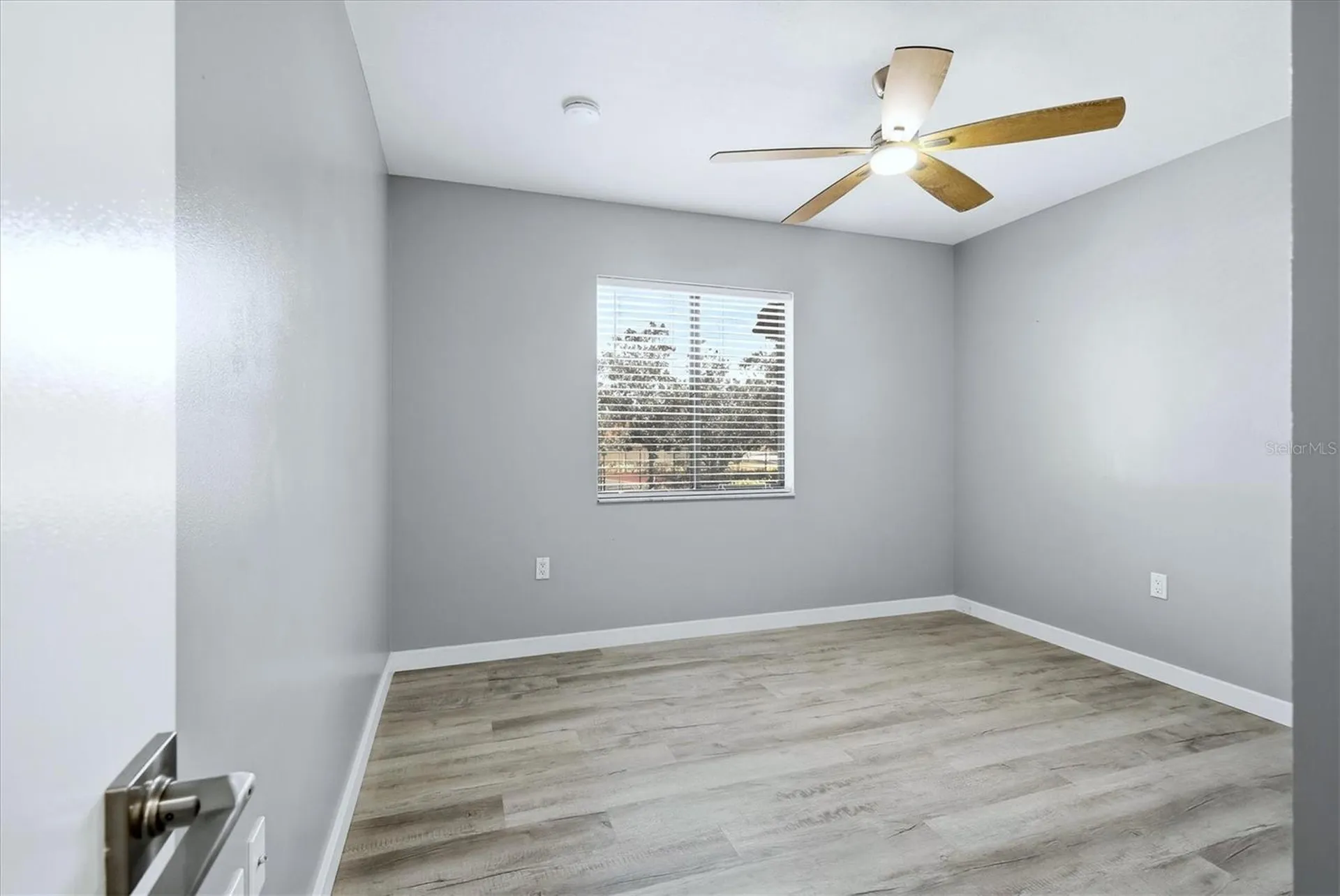 5651 Gardens Drive Sarasota FL 34243