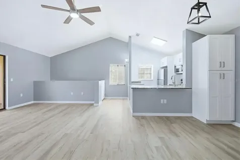 5651 Gardens Drive Sarasota FL 34243
