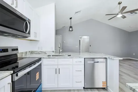 5651 Gardens Drive Sarasota FL 34243