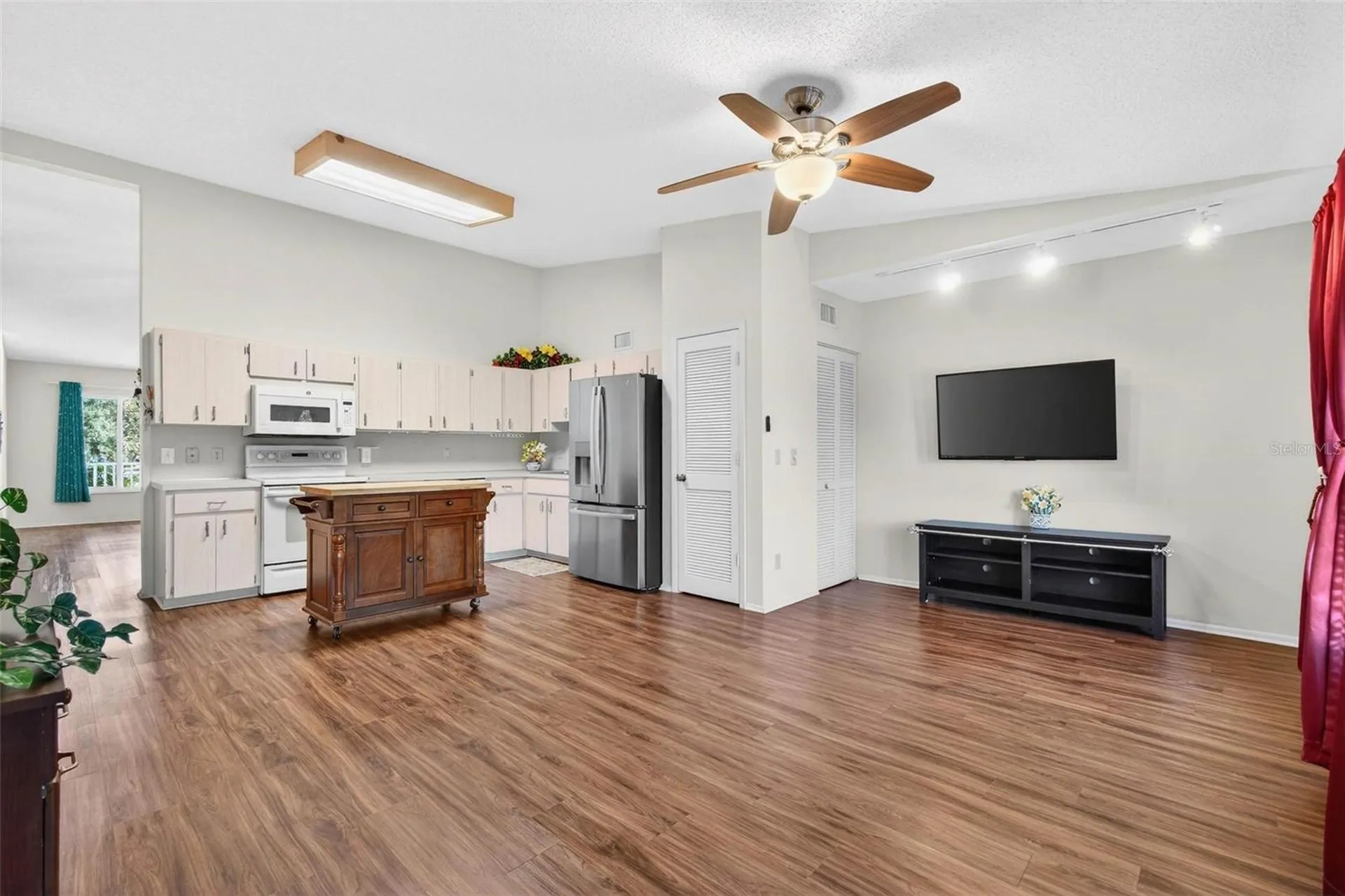 2220 Swedish Drive Clearwater FL 33763