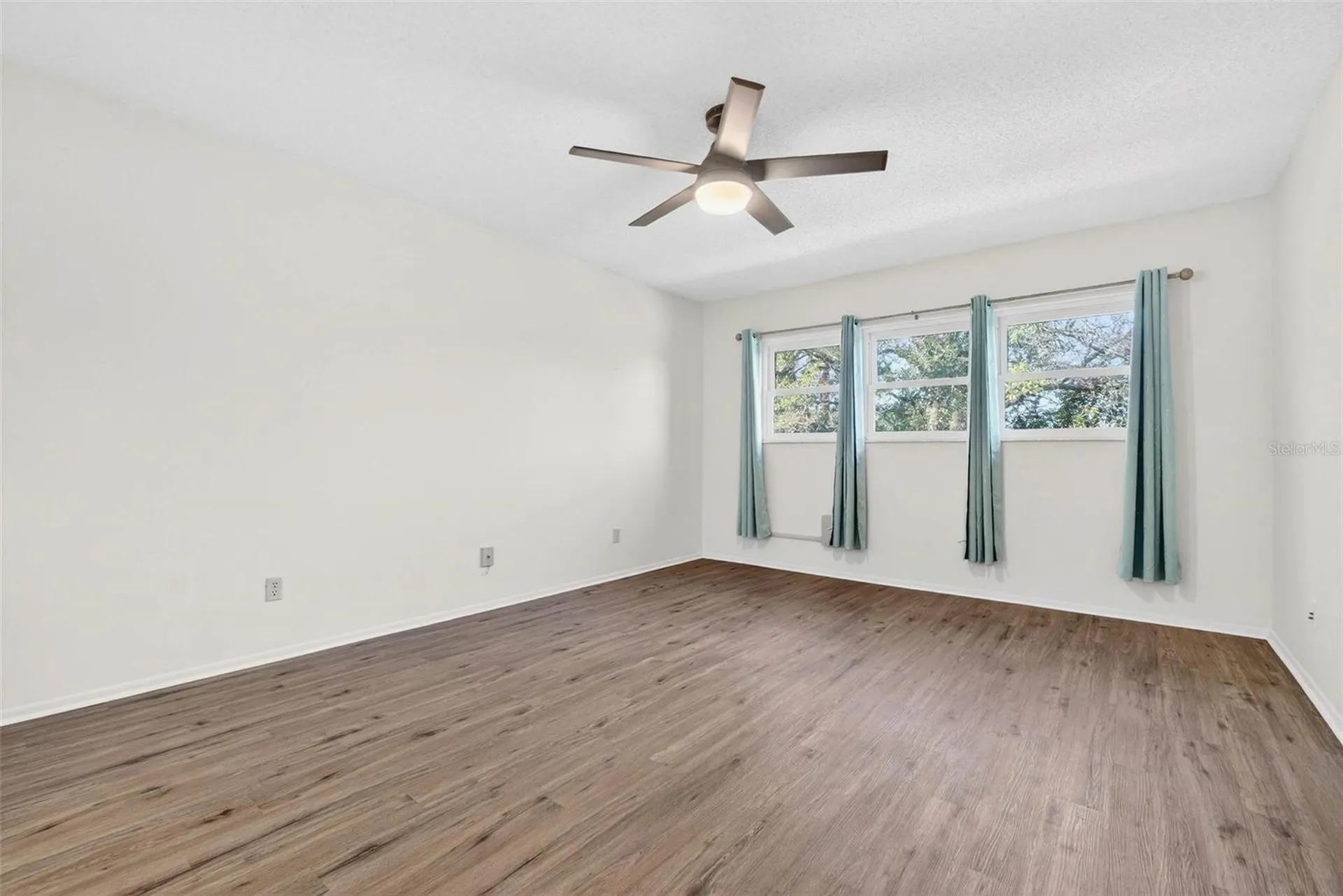 2220 Swedish Drive Clearwater FL 33763