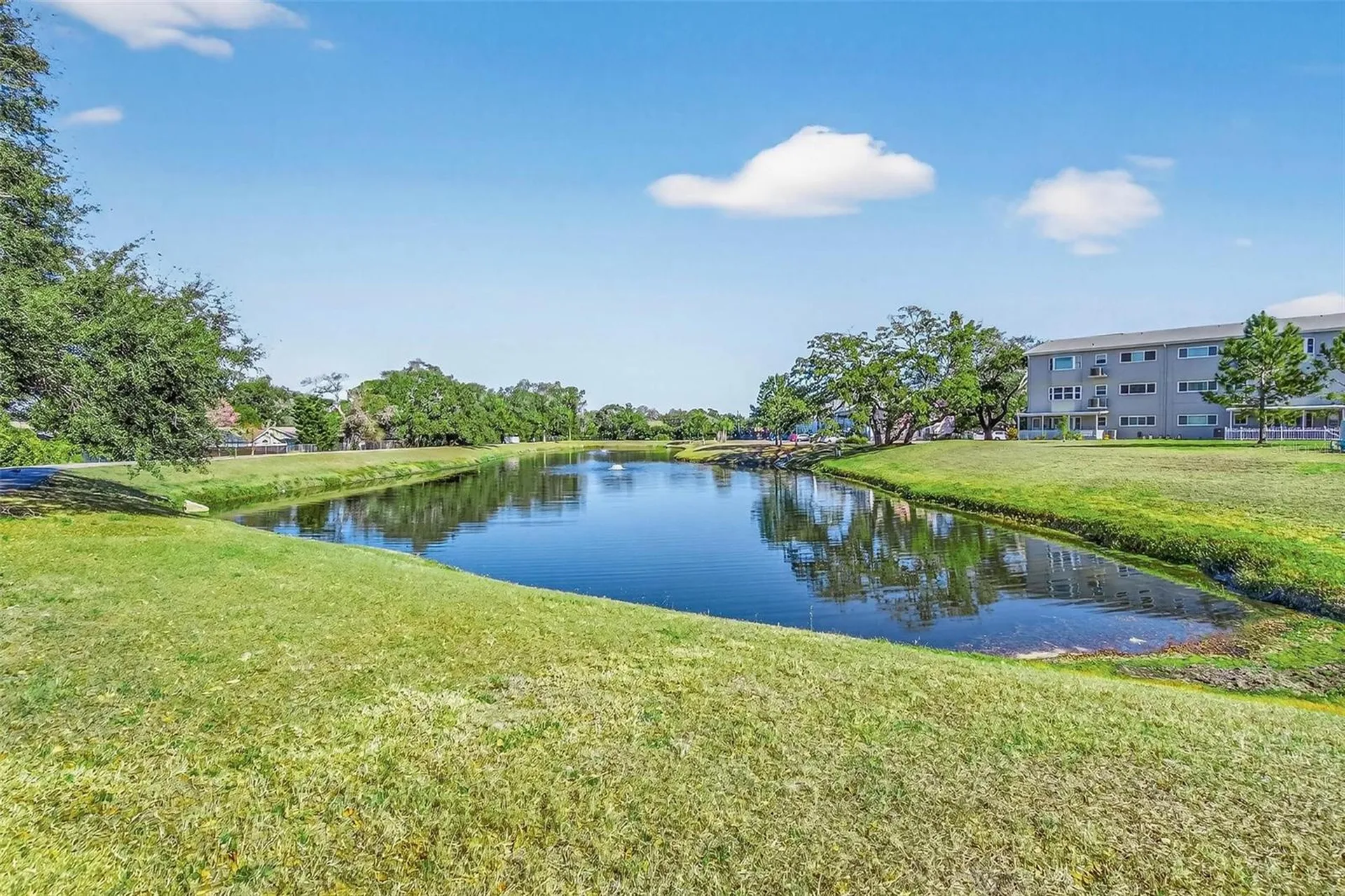 2220 Swedish Drive Clearwater FL 33763
