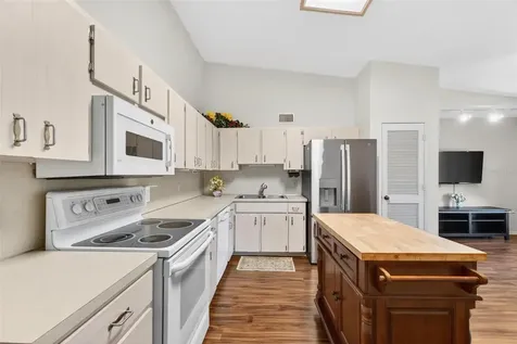 2220 Swedish Drive Clearwater FL 33763