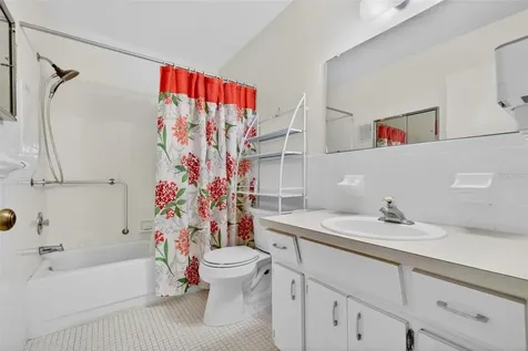 2220 Swedish Drive Clearwater FL 33763