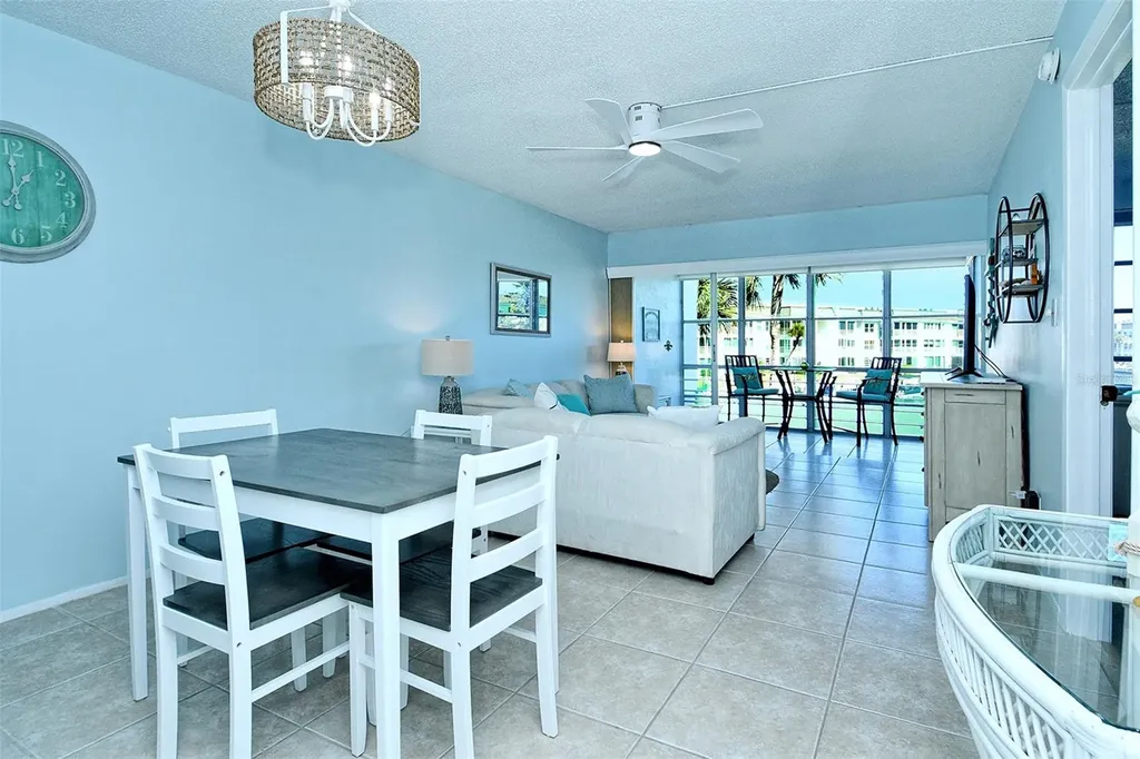 4350 Chatham Drive Longboat Key FL 34228