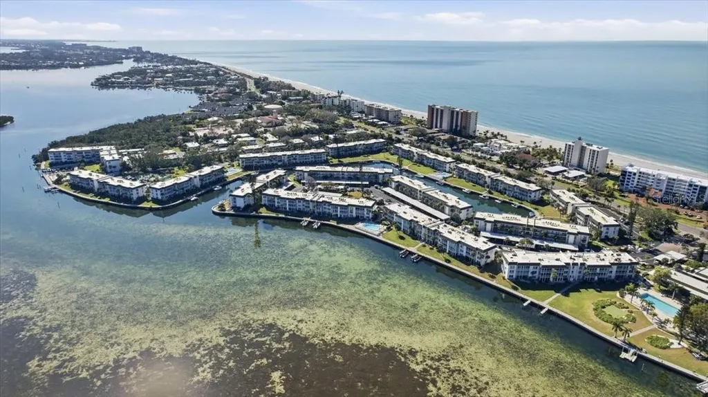 4350 Chatham Drive Longboat Key FL 34228