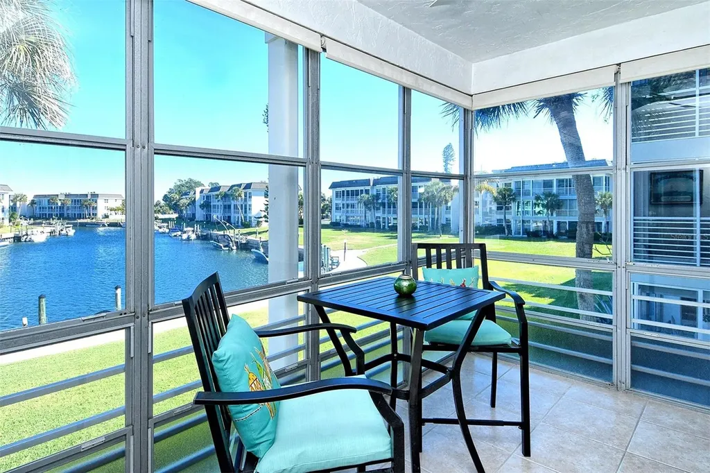 4350 Chatham Drive Longboat Key FL 34228