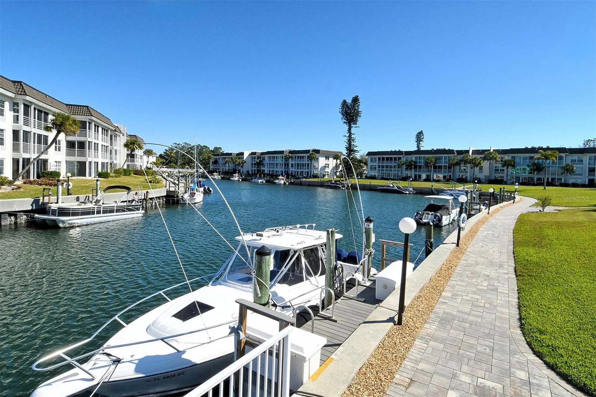 4350 Chatham Drive Longboat Key FL 34228