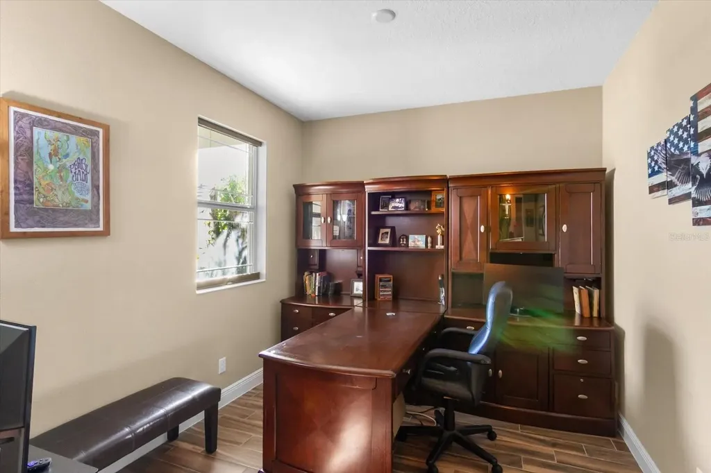 7612 Alumni Trail Sarasota FL 34243