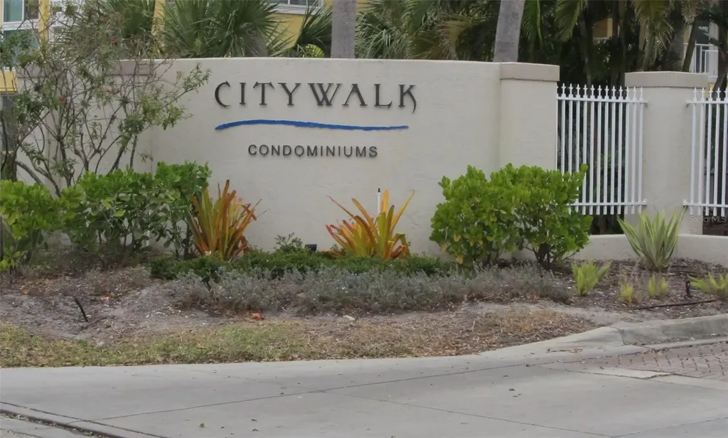 2121 Wood Street Sarasota FL 34237
