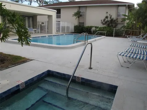 2121 Wood Street Sarasota FL 34237