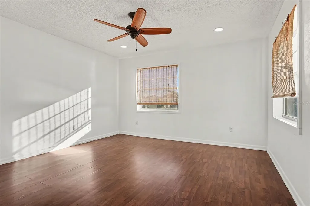 2535 N Alafaya Trail Orlando FL 32826
