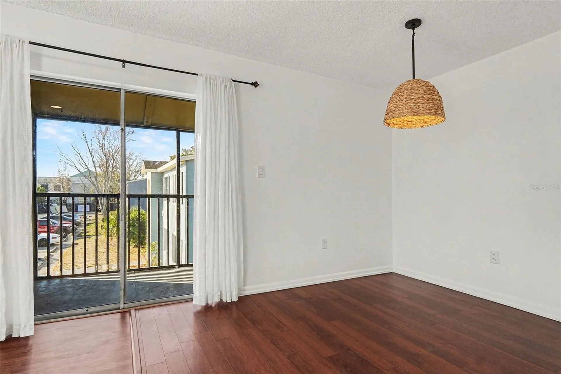 2535 N Alafaya Trail Orlando FL 32826