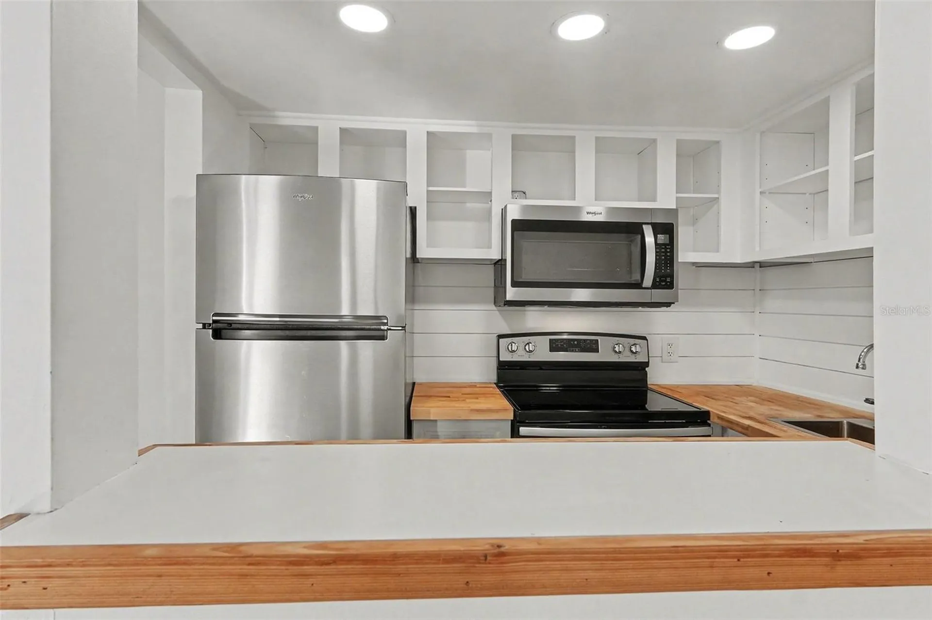 2535 N Alafaya Trail Orlando FL 32826