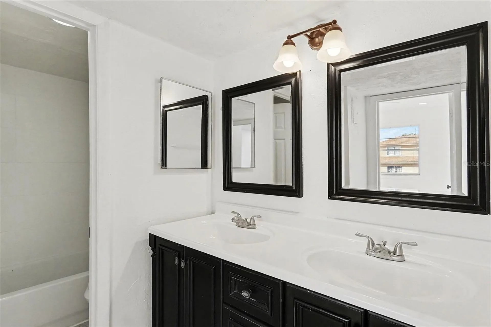 2535 N Alafaya Trail Orlando FL 32826