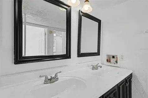 2535 N Alafaya Trail Orlando FL 32826