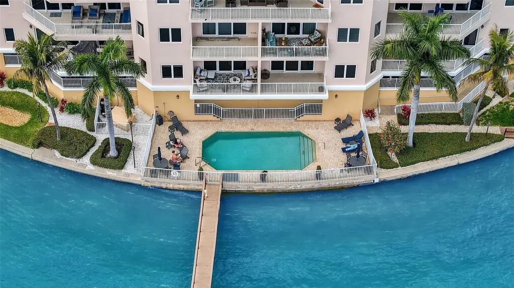 205 Brightwater Drive Clearwater Beach FL 33767