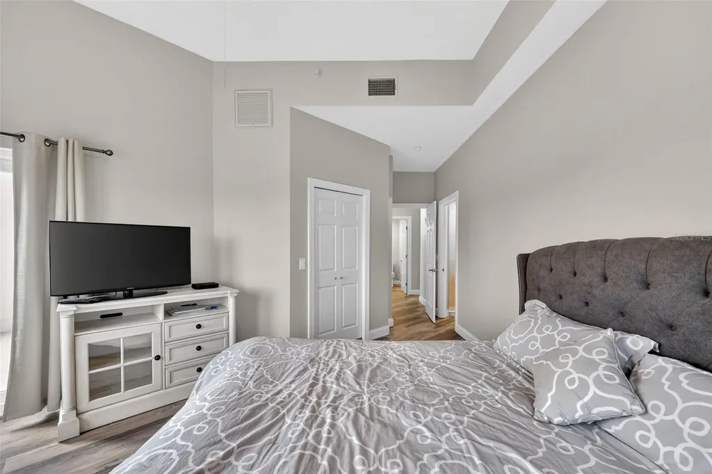 205 Brightwater Drive Clearwater Beach FL 33767