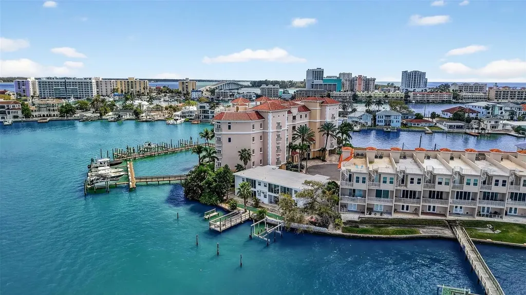 205 Brightwater Drive Clearwater Beach FL 33767