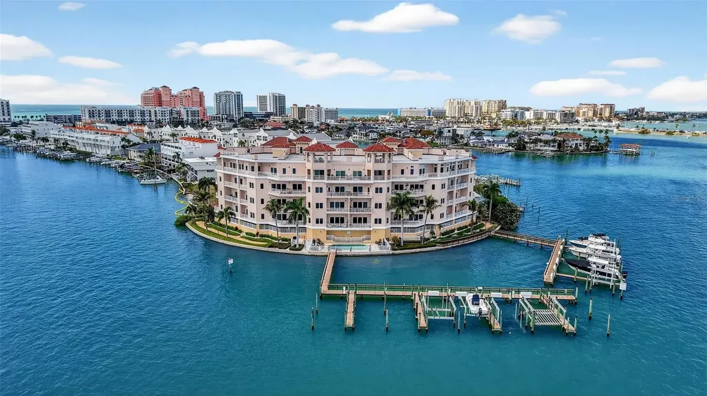 205 Brightwater Drive Clearwater Beach FL 33767