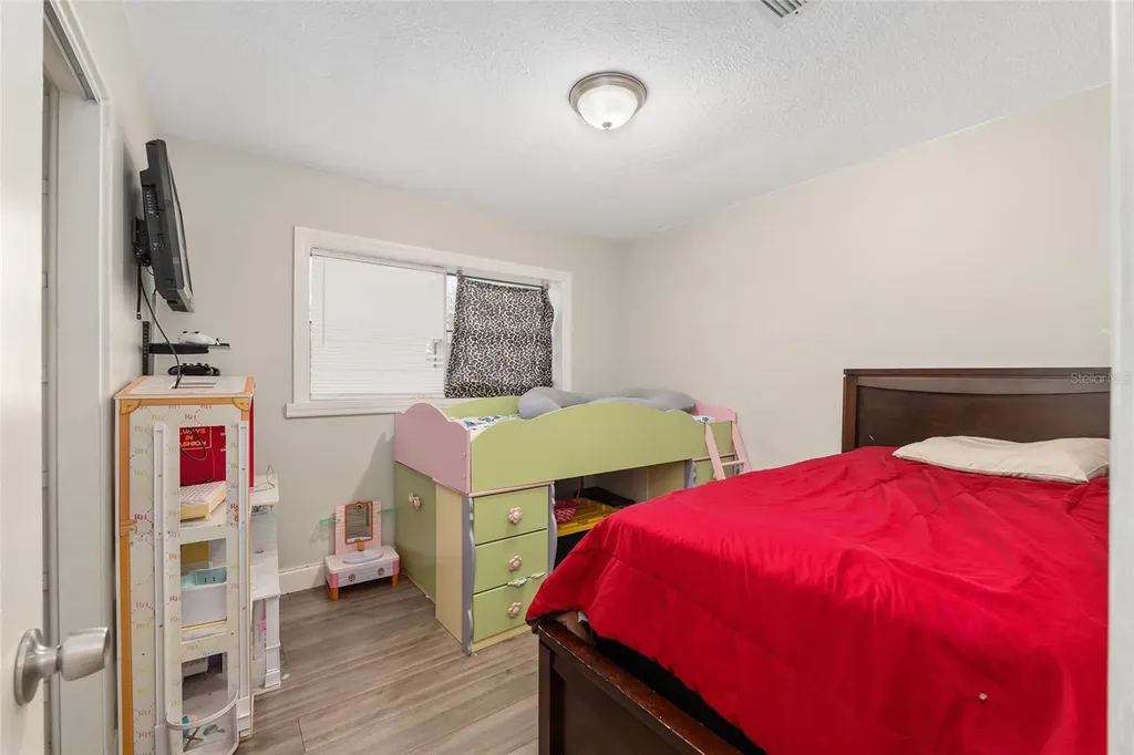 1505 NE 19th Lane Gainesville FL 32609