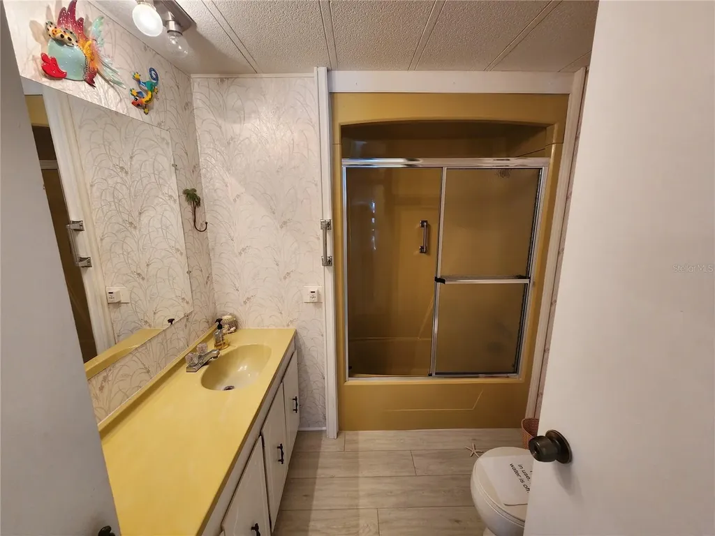 808 53rd Avenue E Bradenton FL 34203