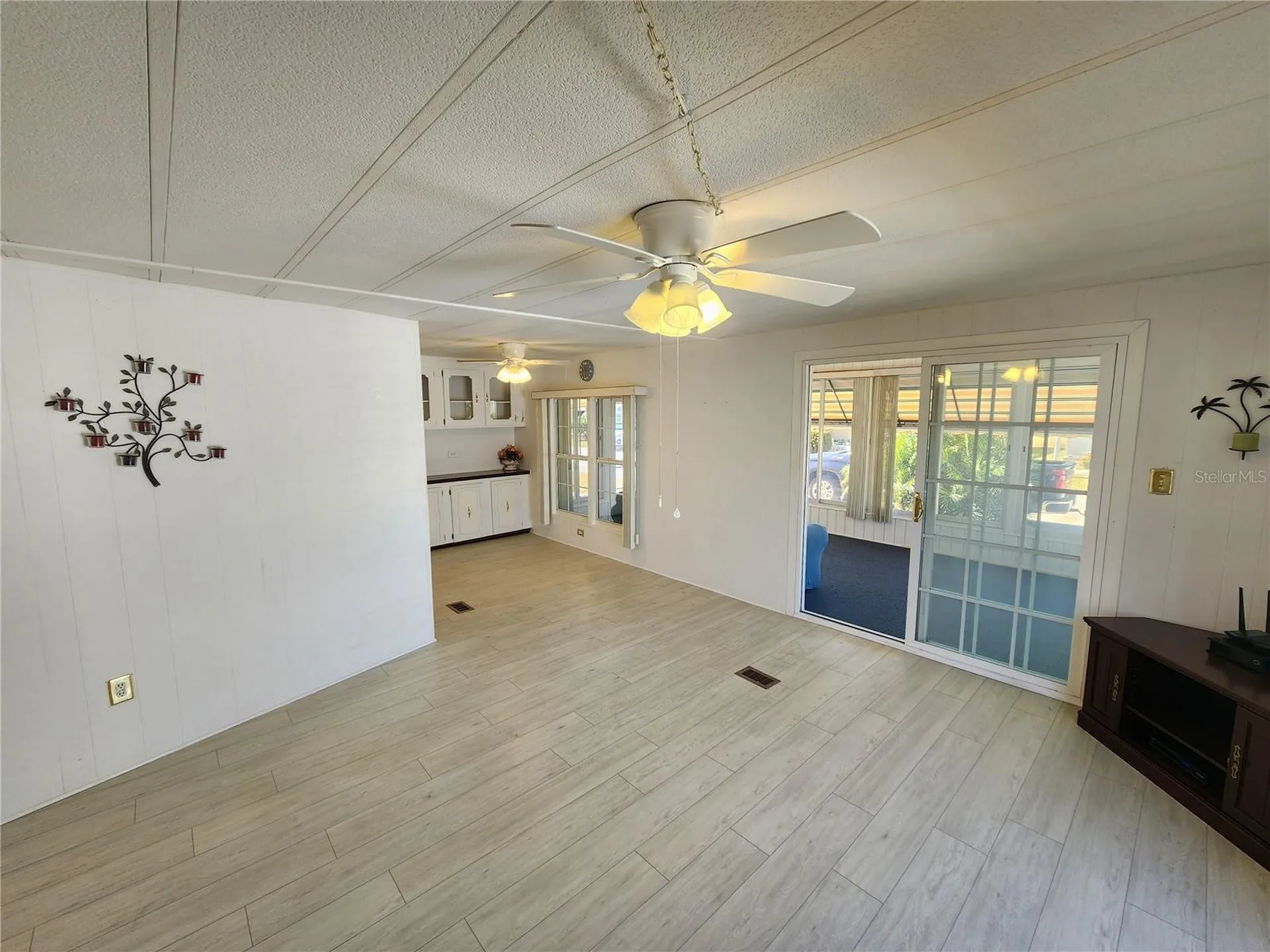 808 53rd Avenue E Bradenton FL 34203