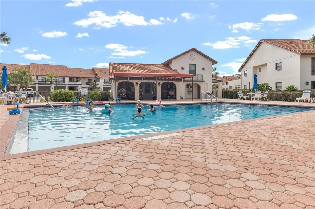 754 Avenida Estancia Venice FL 34292