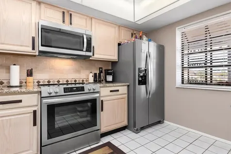 754 Avenida Estancia Venice FL 34292