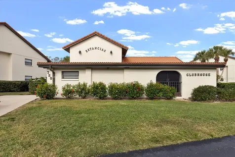 754 Avenida Estancia Venice FL 34292