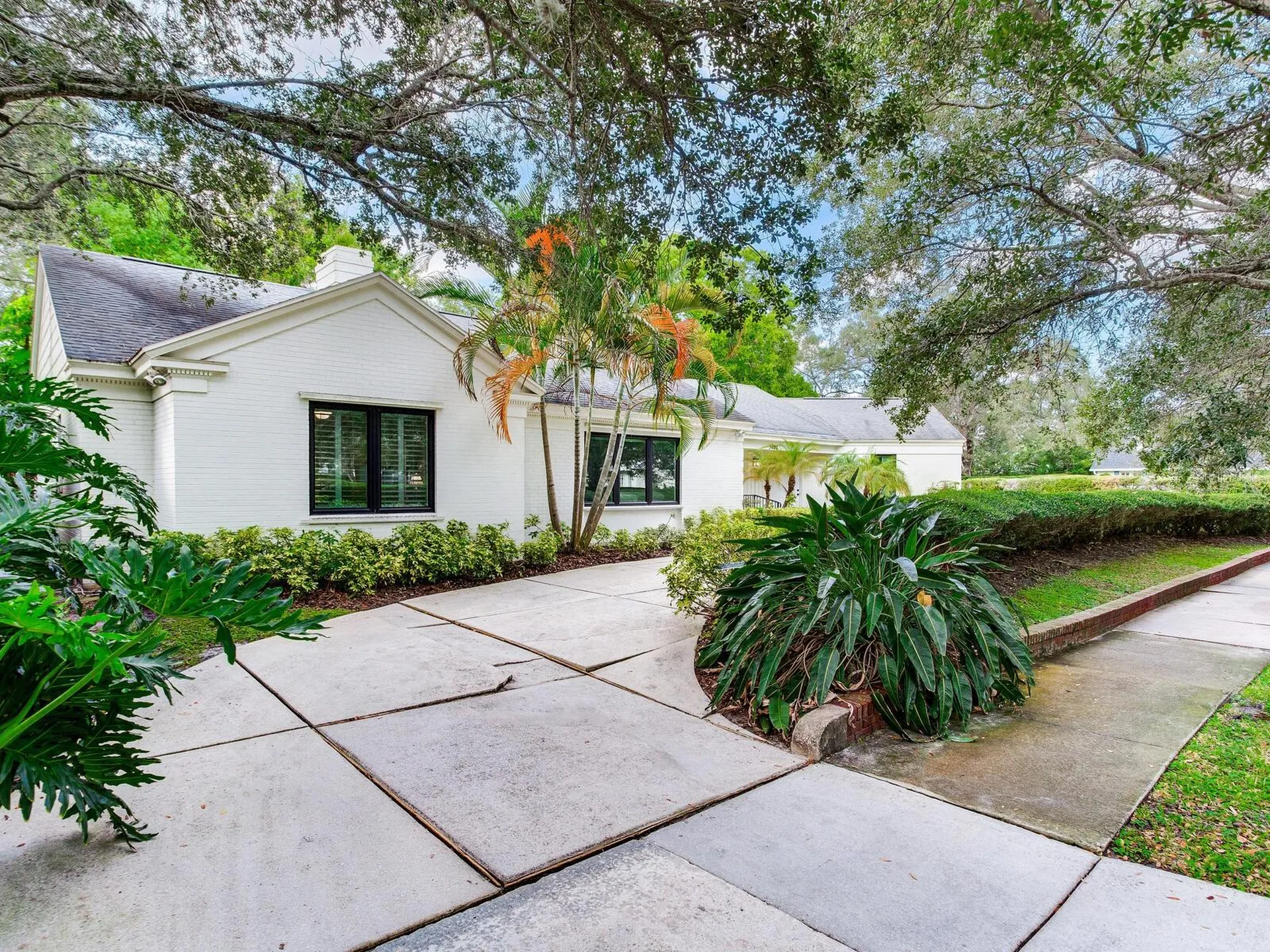 3401 S Almeria Avenue Tampa FL 33629