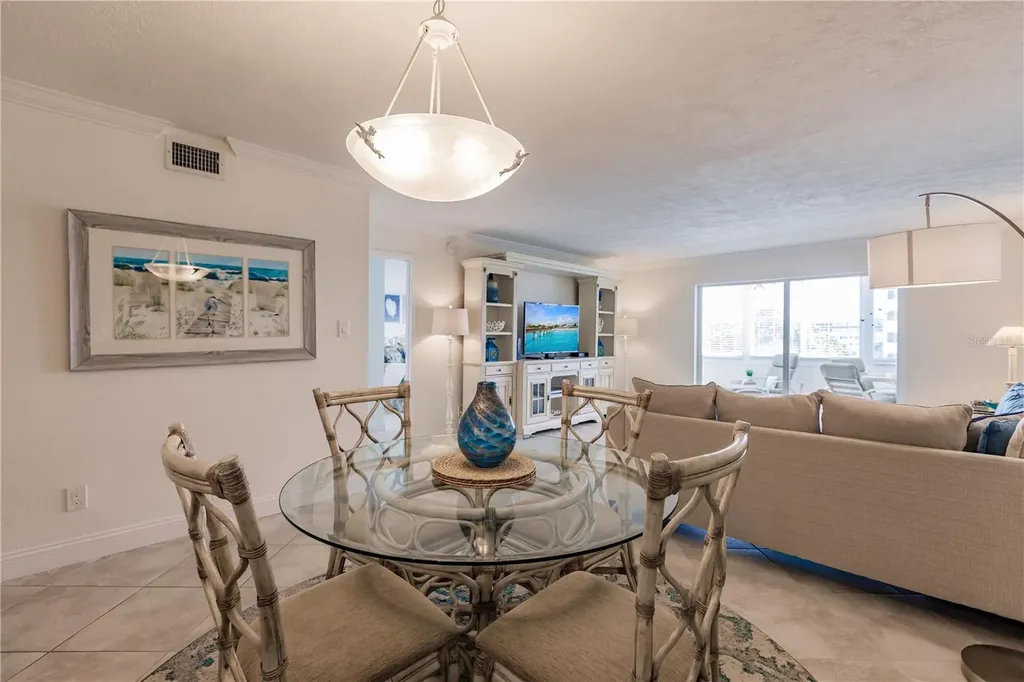 1055 W Peppertree Drive Sarasota FL 34242