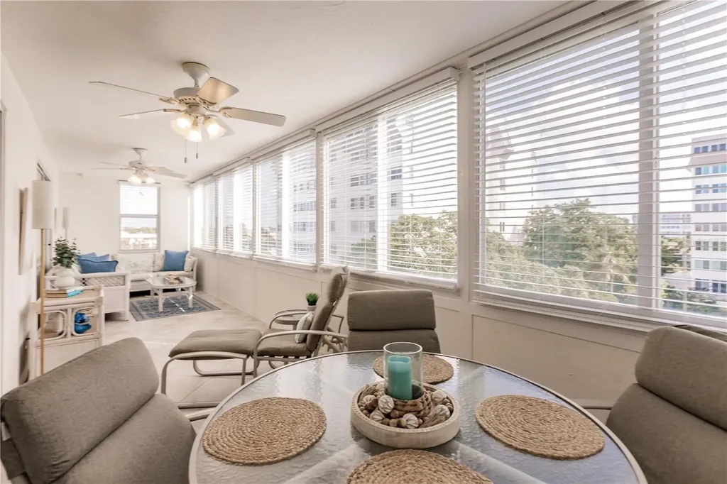1055 W Peppertree Drive Sarasota FL 34242