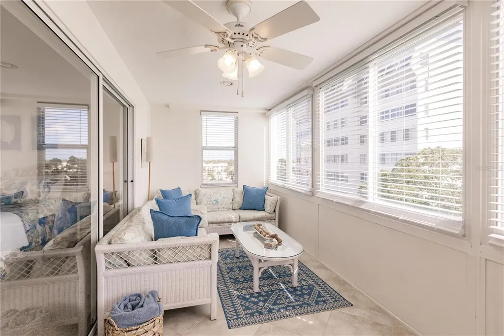 1055 W Peppertree Drive Sarasota FL 34242