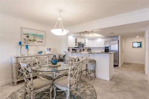 1055 W Peppertree Drive Sarasota FL 34242