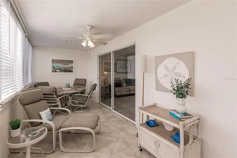 1055 W Peppertree Drive Sarasota FL 34242