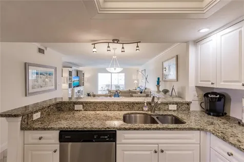 1055 W Peppertree Drive Sarasota FL 34242