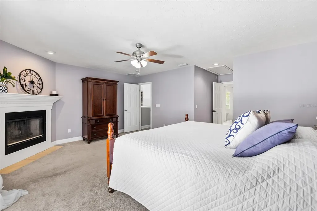 18010 Clear Lake Drive Lutz FL 33548