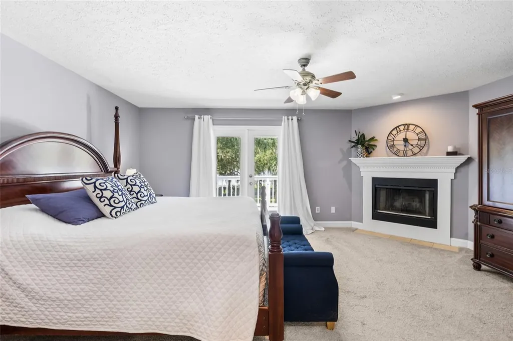 18010 Clear Lake Drive Lutz FL 33548