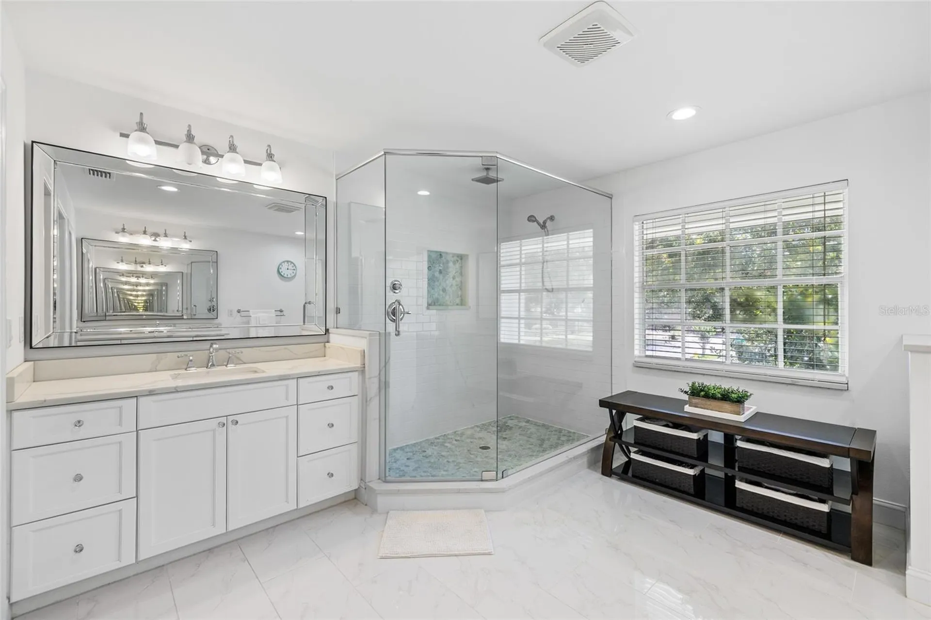 18010 Clear Lake Drive Lutz FL 33548