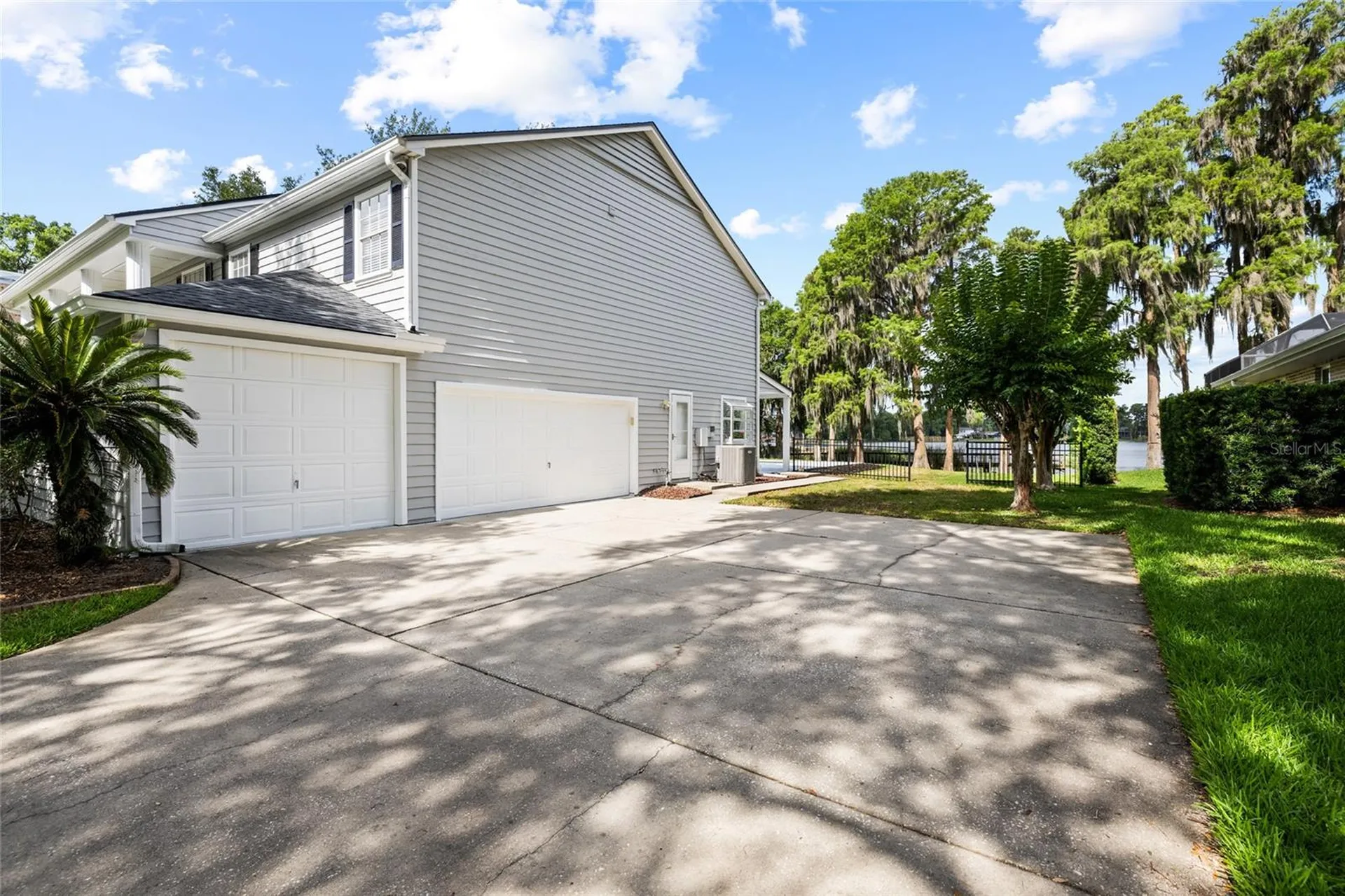 18010 Clear Lake Drive Lutz FL 33548