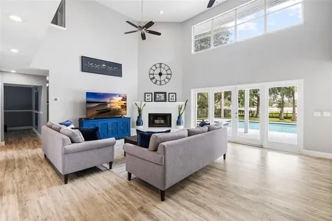 18010 Clear Lake Drive Lutz FL 33548
