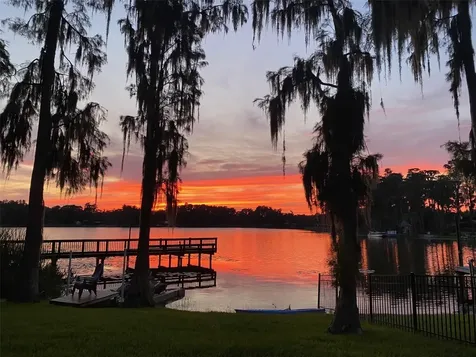 18010 Clear Lake Drive Lutz FL 33548