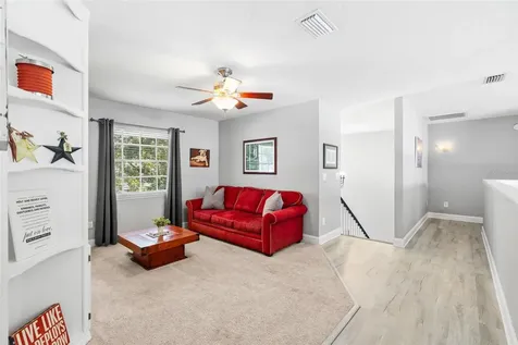 18010 Clear Lake Drive Lutz FL 33548