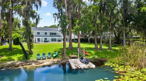 18010 Clear Lake Drive Lutz FL 33548