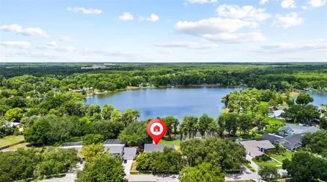 18010 Clear Lake Drive Lutz FL 33548
