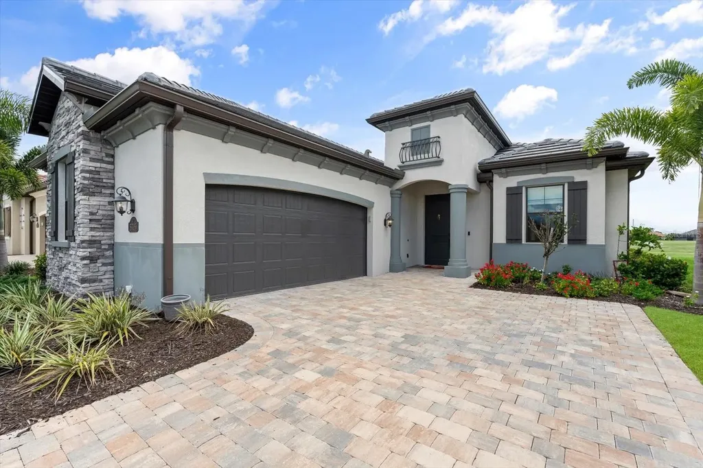 5705 Cheech Glen Lakewood Ranch FL 34211