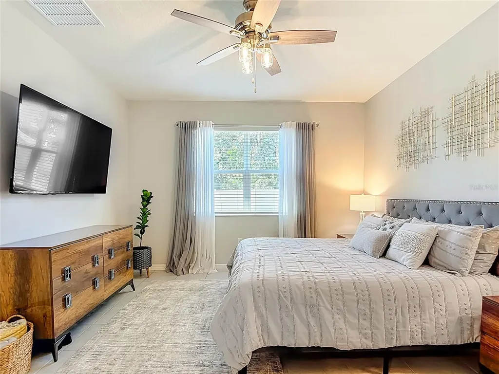 9526 Clarkwild Place Seffner FL 33584