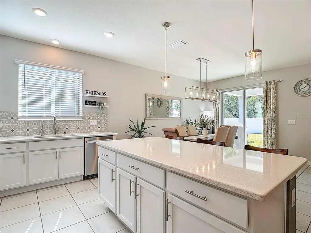 9526 Clarkwild Place Seffner FL 33584