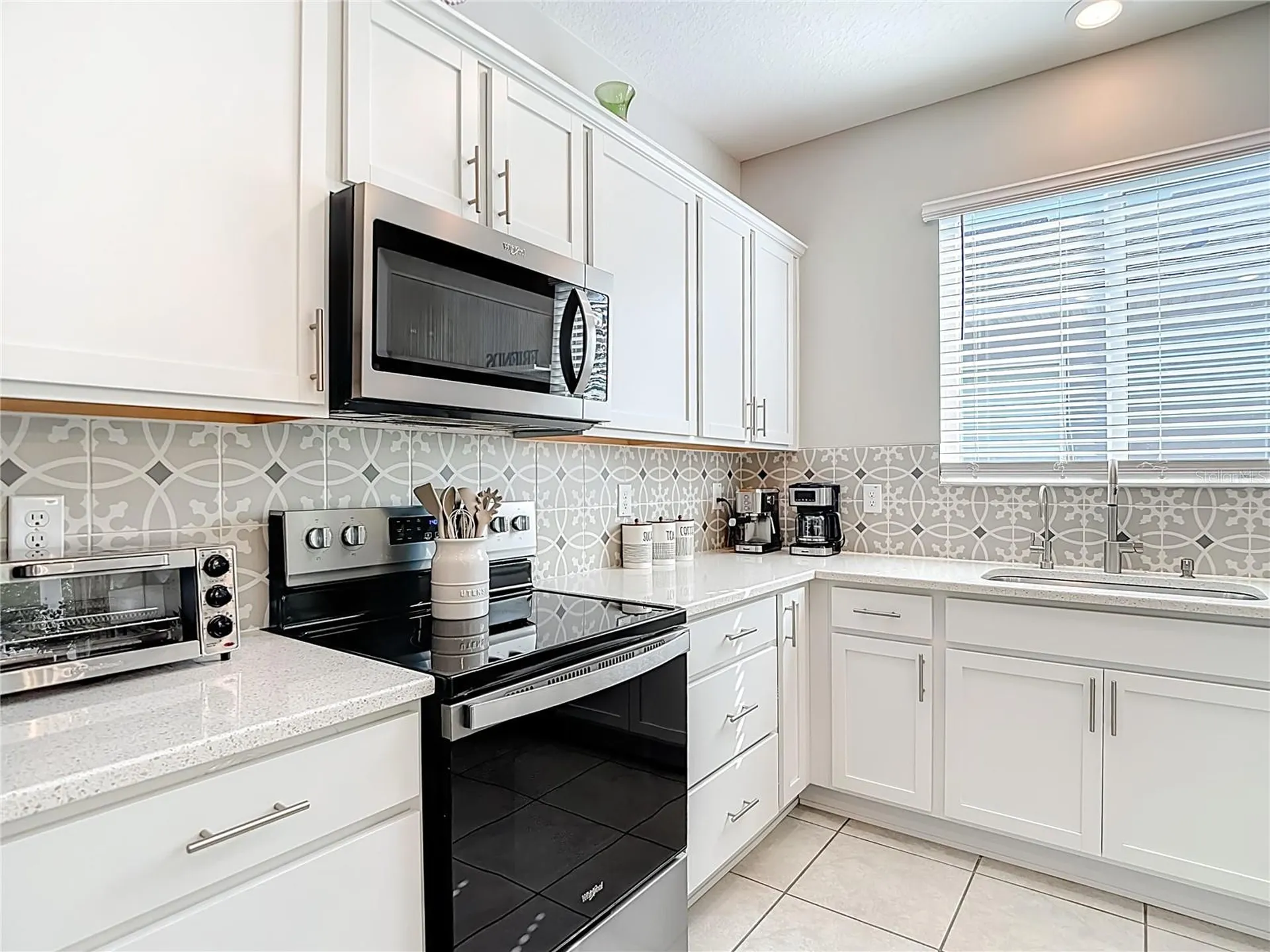 9526 Clarkwild Place Seffner FL 33584